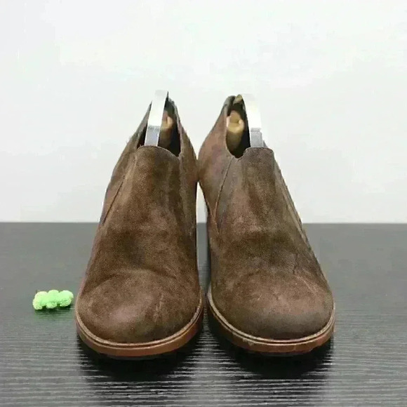 Dansko Women’s Brown Suede Leather Slip On Clogs - Picture 5 of 10